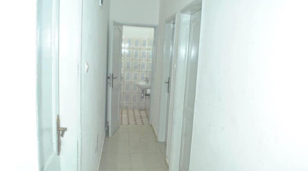 JAAK RESIDENCE