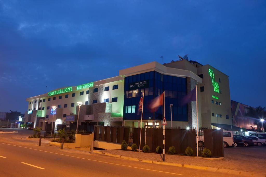 Oak Plaza Hotels East Airport