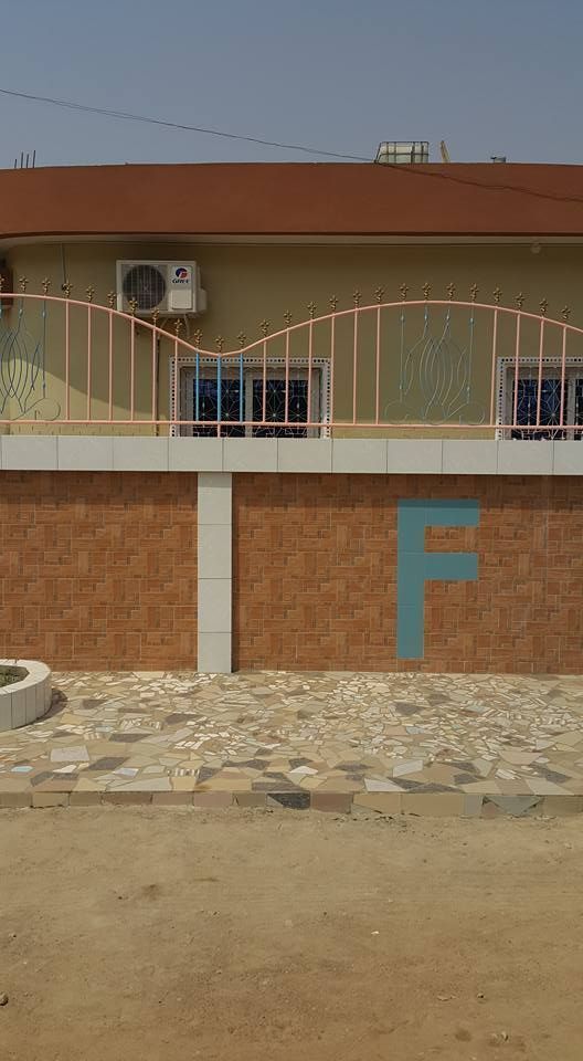 Freedom HOUSE HÔTEL