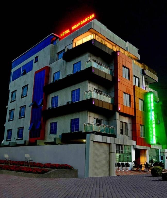 Noahgarden Hotel