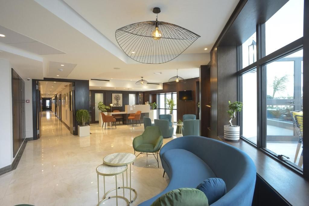 Maia hotel and suites