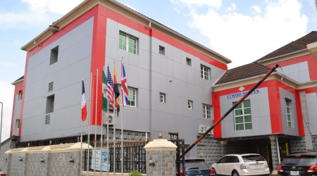 LIMOH SUITES 