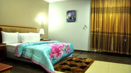 Randekhi Royal Hotel