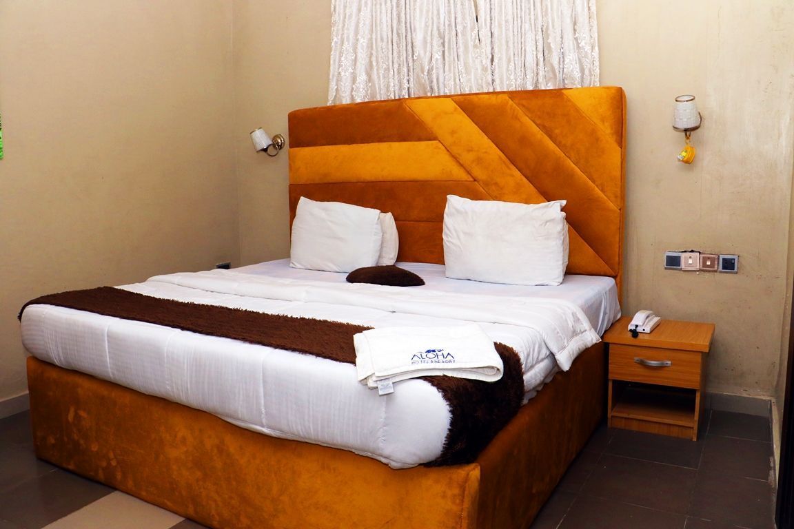Aloha Hotel and Resort 