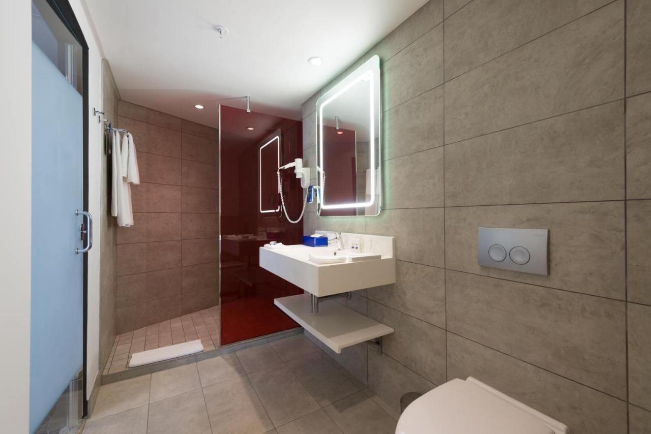 Park Inn by Radisson Libreville