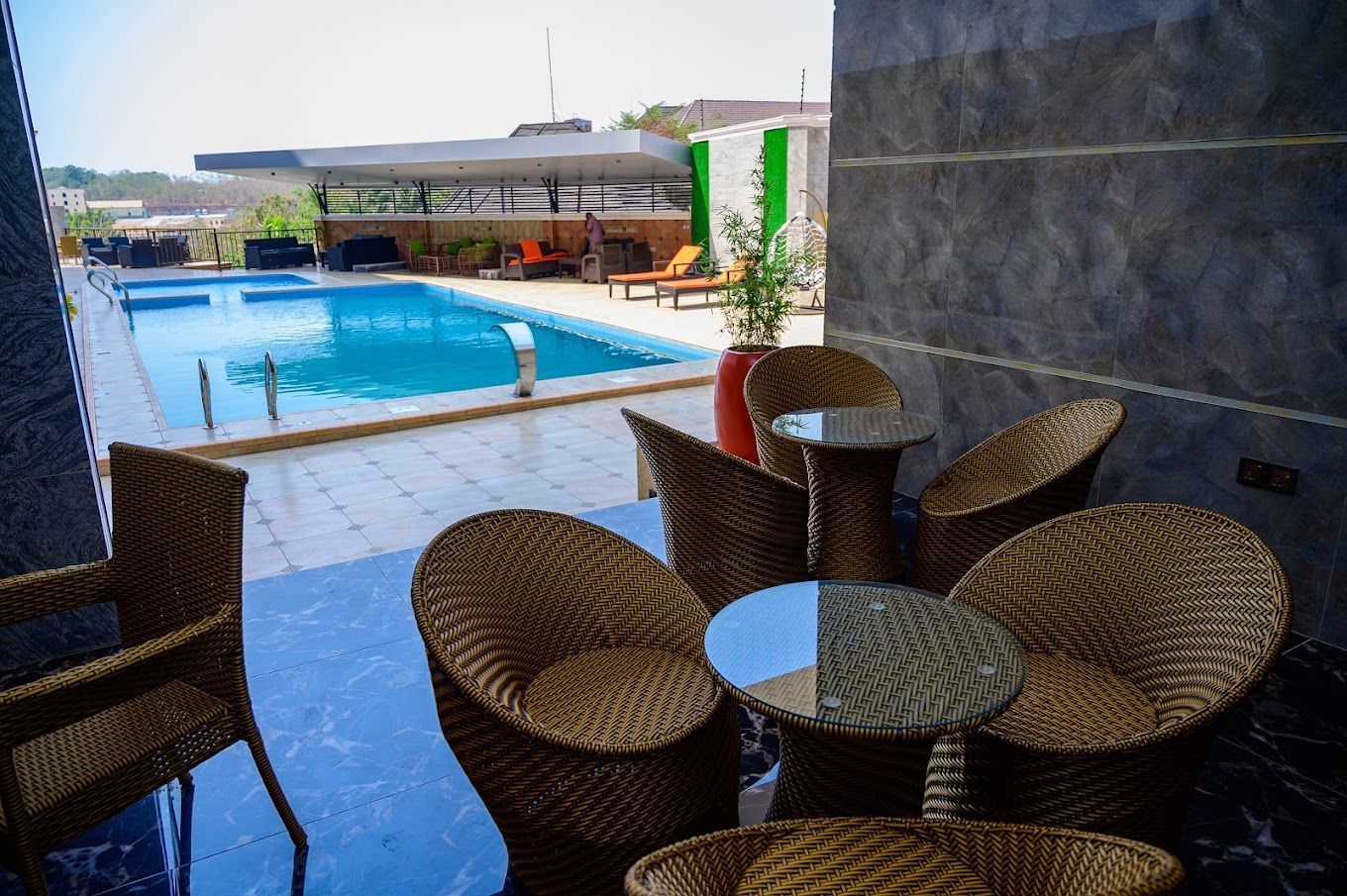 Exclusive Serene Hotel