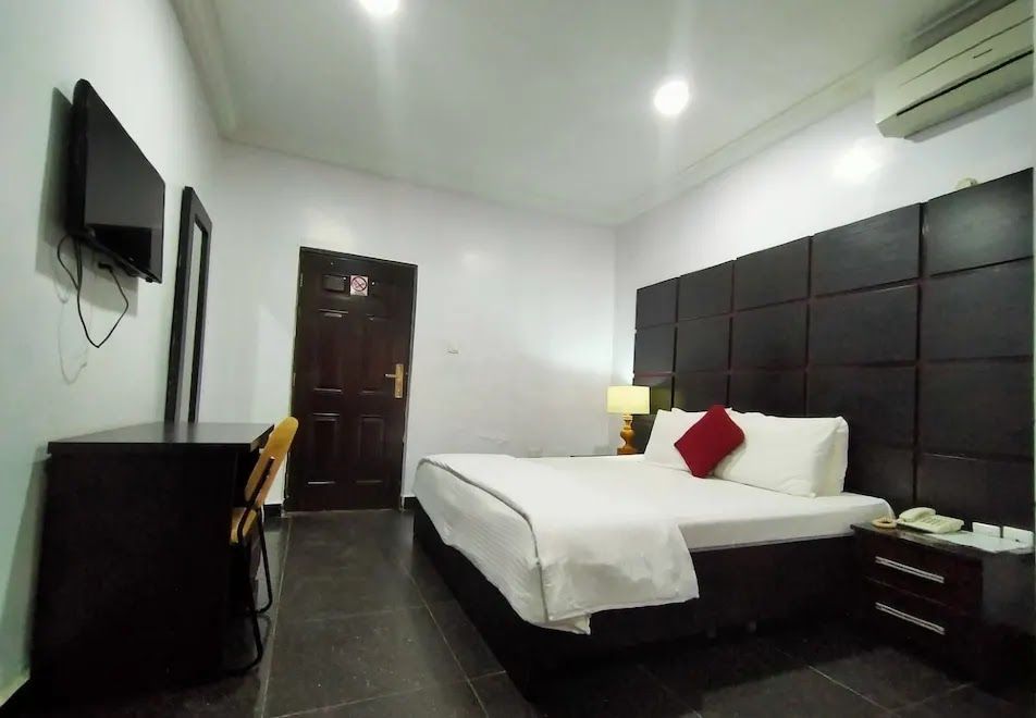 Power Mike Hotel