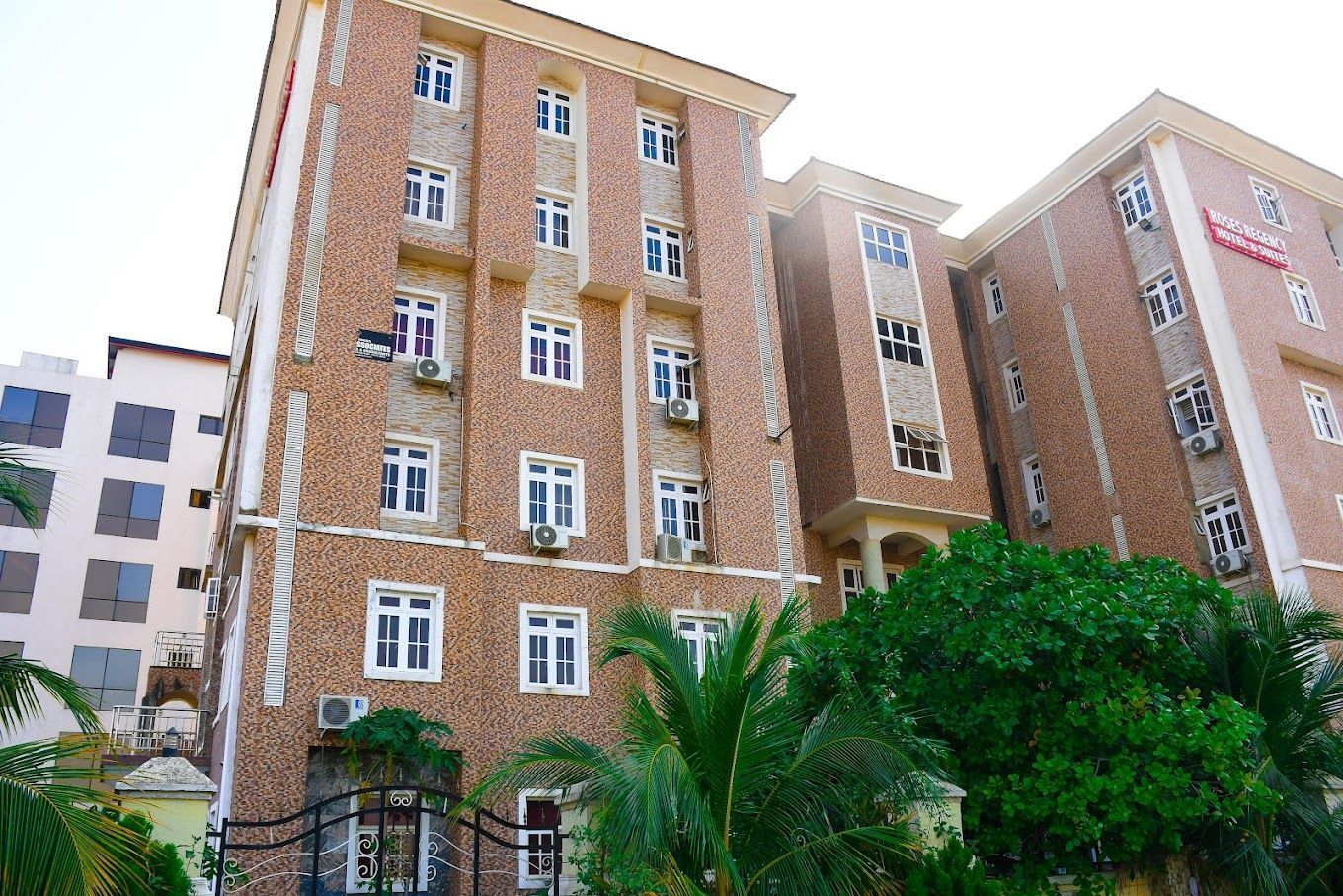 Roses Regency hotel & Suites 
