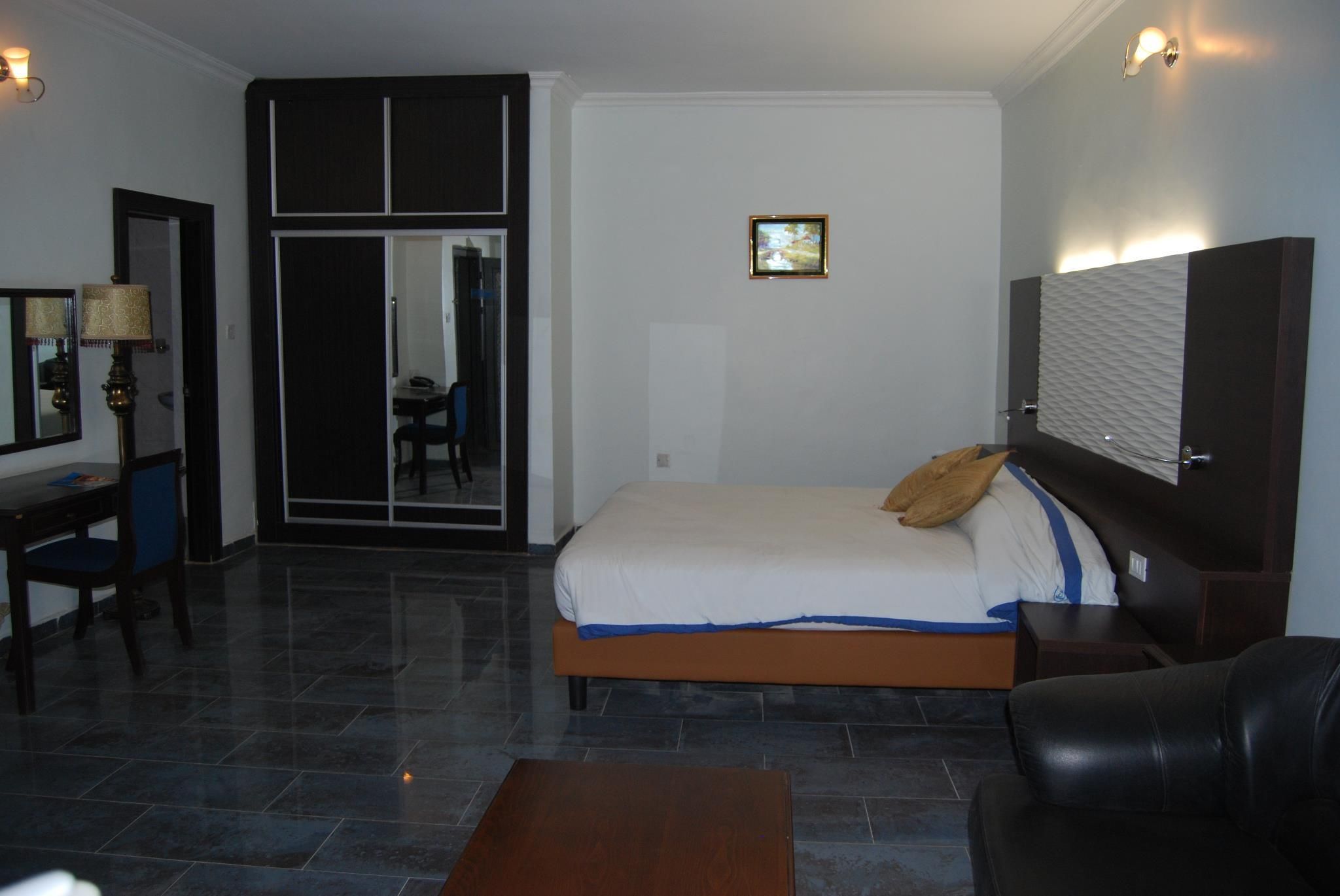 Chida Hotel