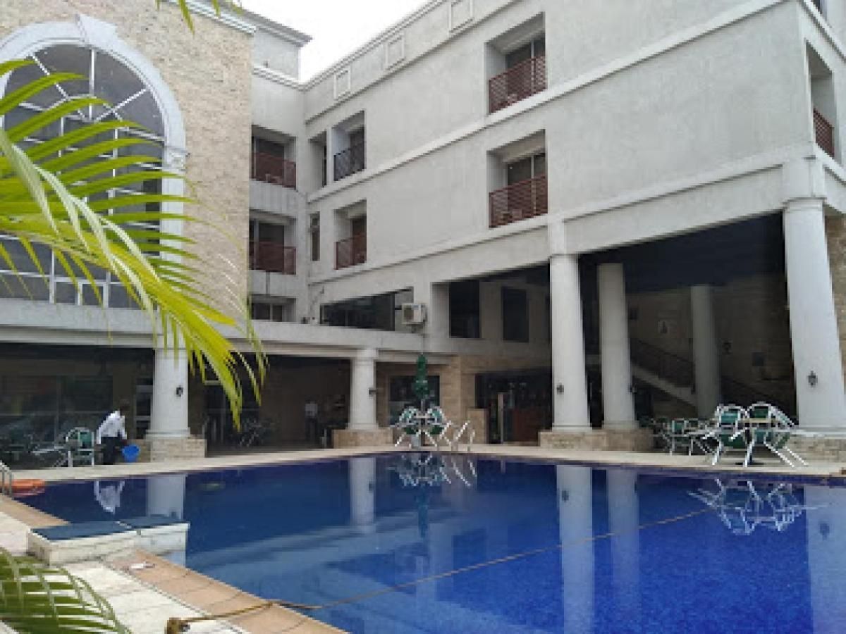 Fullmoon Hotels Owerri 