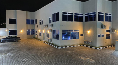 Emmaag Hotel 