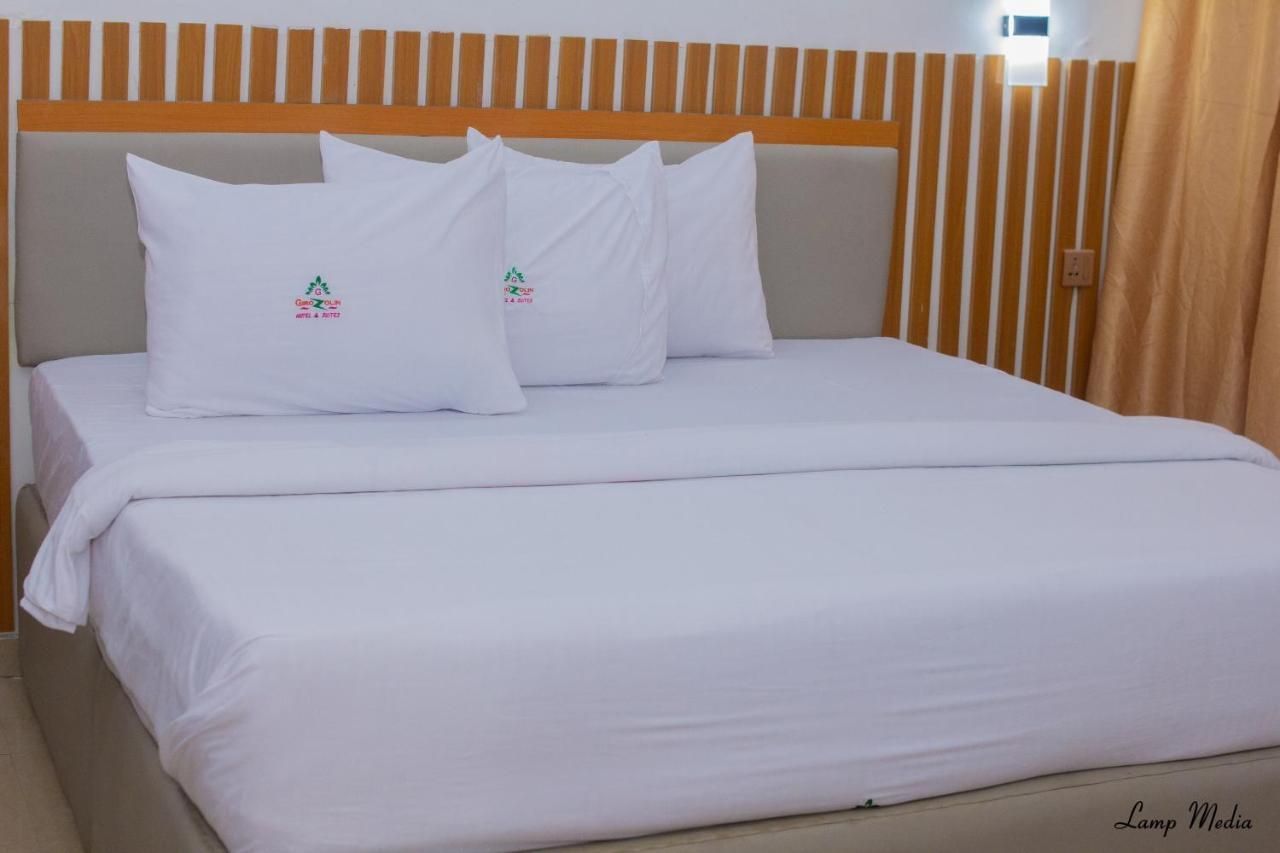 Girozolin hotel and suites