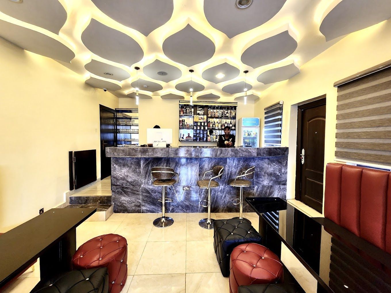 Buddiez Hotels & Resort