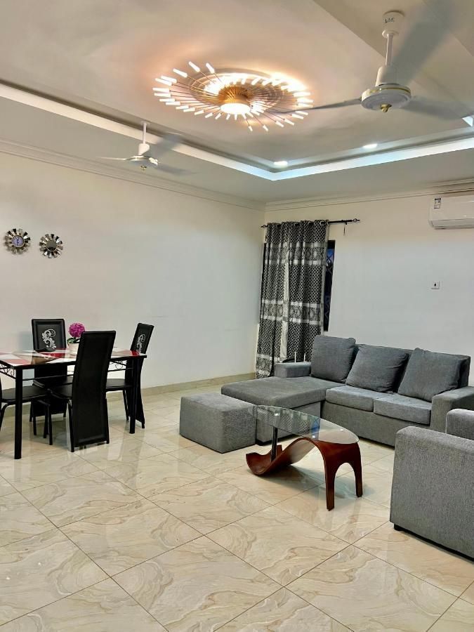 ESA Homes- Stylish 2 Bedroom Apartm